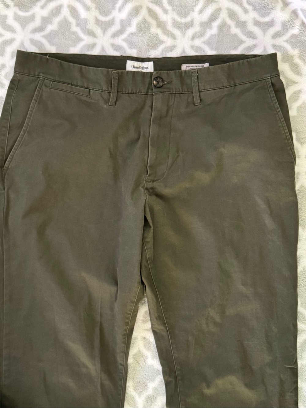 Goodfellow & Co Hennepin Chino - Athletic Fit Men's Chinos Green 38W x 32L